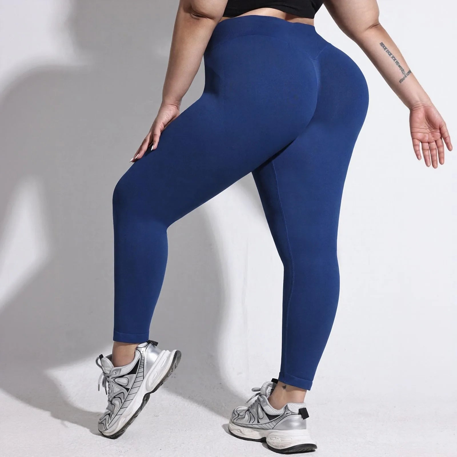 Power Leggings — Move. Glow. Own It.